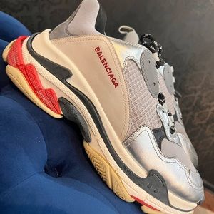 ❌SOLD❌ Balenciaga TripleS Men’s